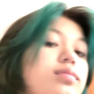 Meet your Posher, Genevieve